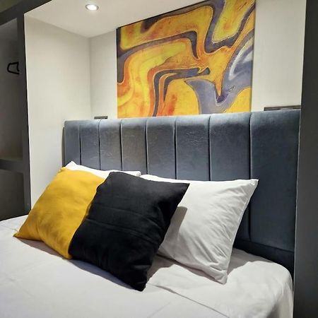 Faronita - Luxury Apt In The Heart Of Kalamata Exterior foto
