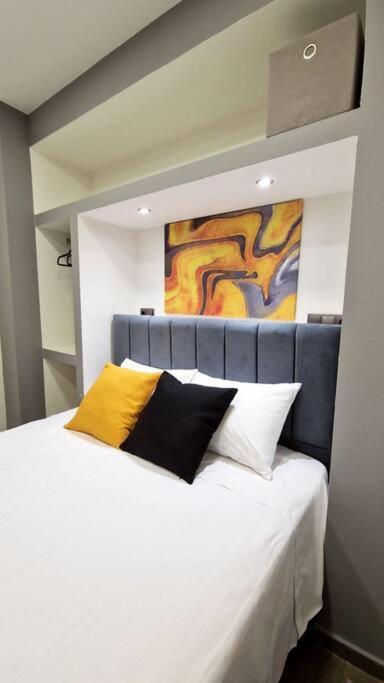 Faronita - Luxury Apt In The Heart Of Kalamata Exterior foto